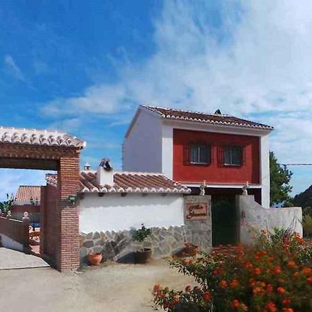 Villa Alvarez Nerja Exterior photo